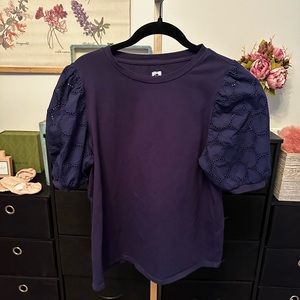 Anne Klein Puff sleeve top. Size M. Perfect condition.